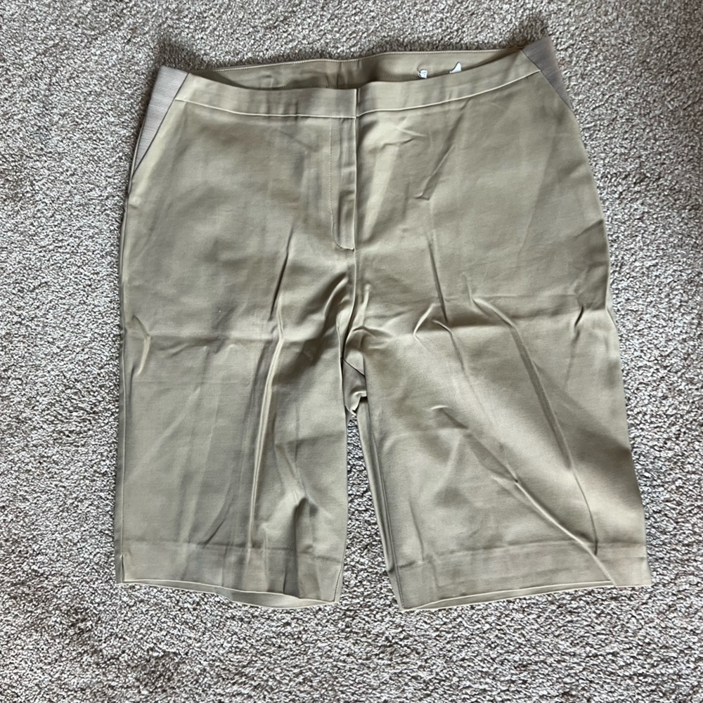 Chicos knee length dress shorts